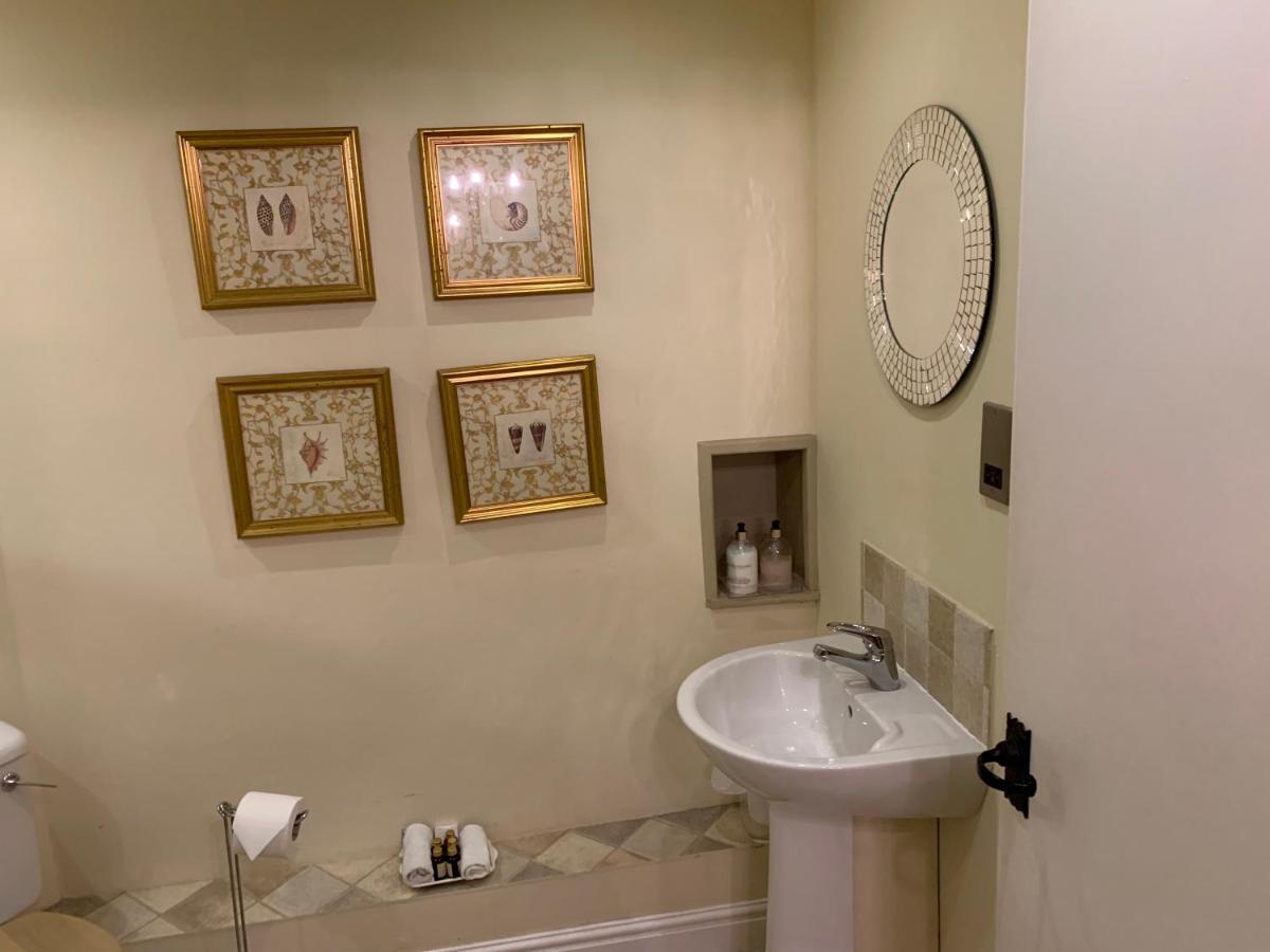 Cotswold Cottage Guesthouse Stow-on-the-Wold Eksteriør billede